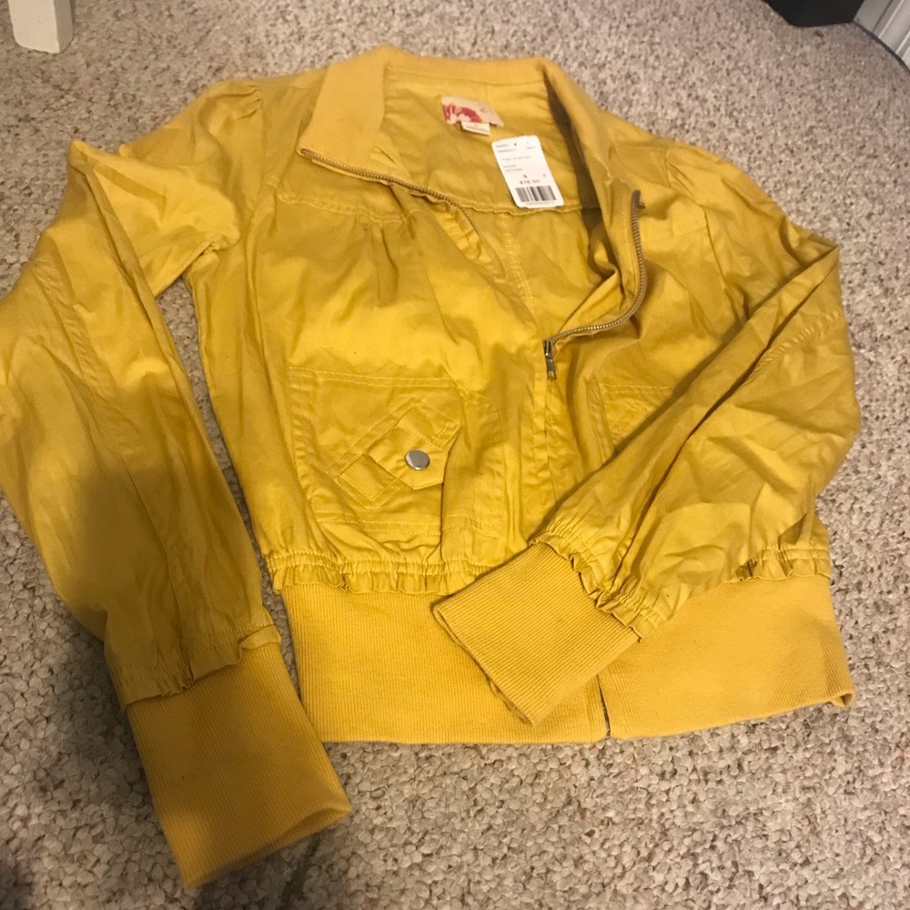 Forever 21 mustard spring zip up jacket